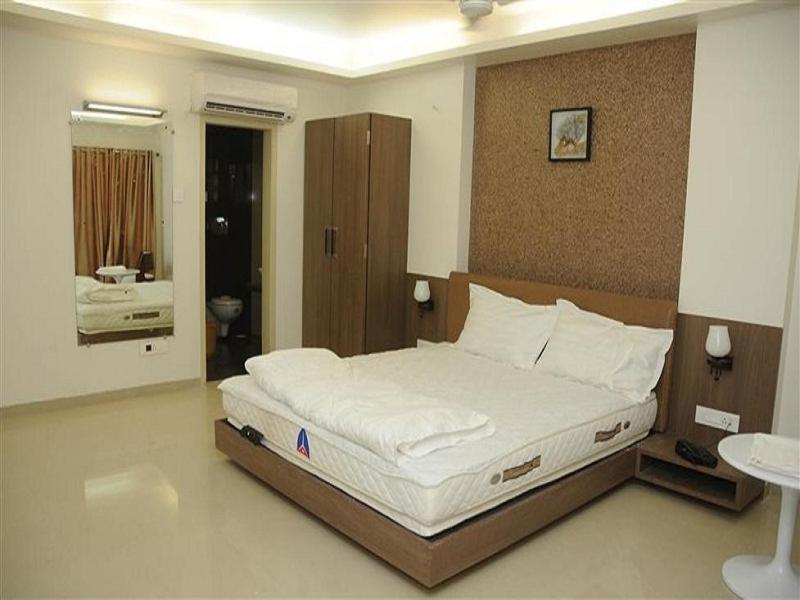 Ankleshwar Royal Inn المظهر الخارجي الصورة